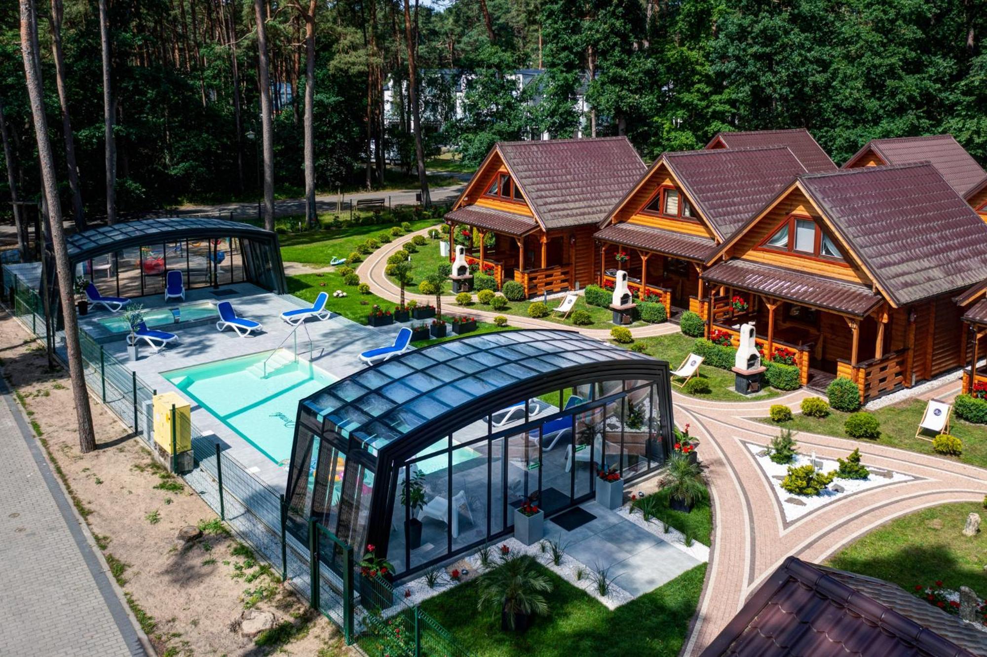 Bajkowe Domki Pobierowo Exteriör bild
